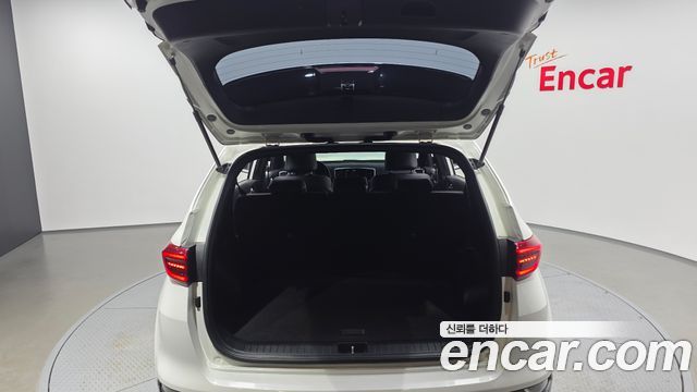 Kia Sportage The Bold Diesel 2.0 2WD Prestige 2020 — фото 20