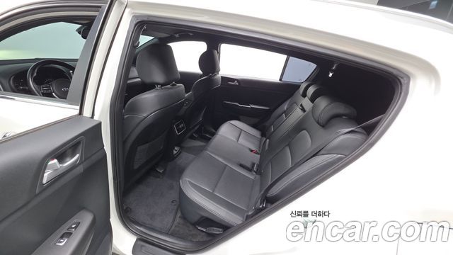 Kia Sportage The Bold Diesel 2.0 2WD Prestige 2020 — фото 26