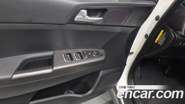Kia Sportage The Bold Diesel 2.0 2WD Prestige 2020 — фото 27