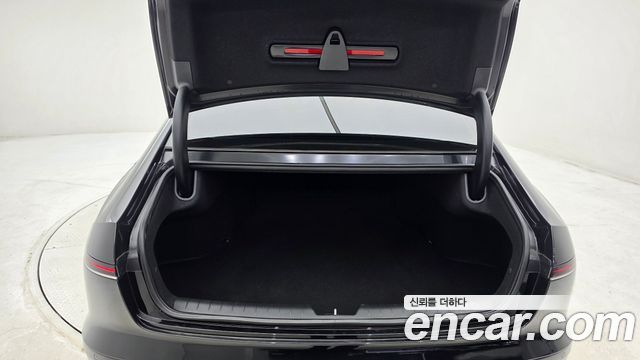 Hyundai Grandeur Hybrid (GN7) Premium 2023 — фото 17