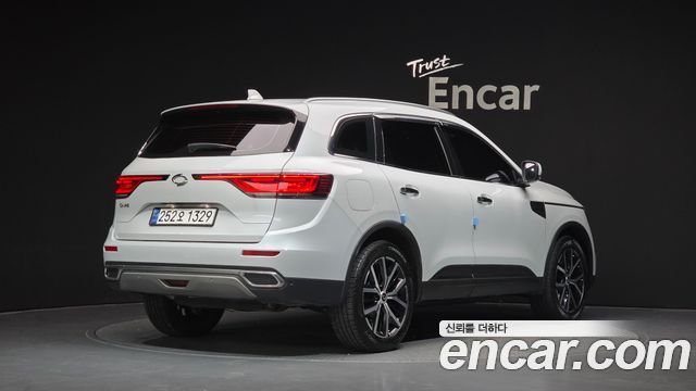 Renault Korea QM6 2.0 LPe RE Signature 2WD 2023 — фото 2