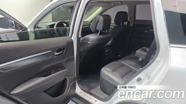 Renault Korea QM6 2.0 LPe RE Signature 2WD 2023 — фото 11