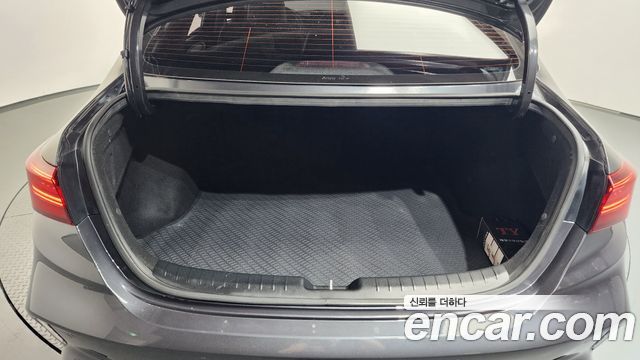 Kia K3 (II) 1.6 Prestige 2024 — фото 15