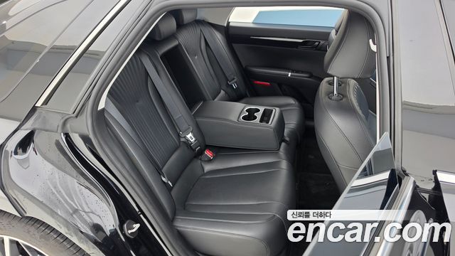 Hyundai Grandeur (GN7) 2,5 Gasoline 2WD Exclusive 2023 — фото 11