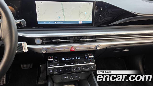 Hyundai Grandeur (GN7) 2,5 Gasoline 2WD Exclusive 2023 — фото 13