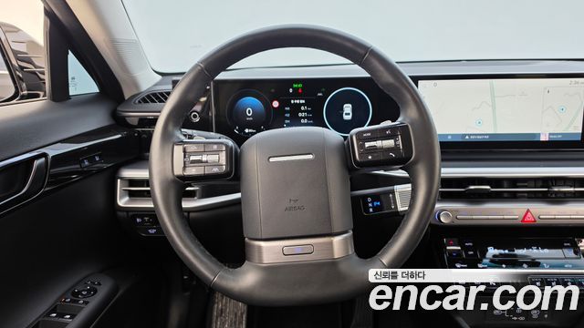 Hyundai Grandeur (GN7) 2,5 Gasoline 2WD Exclusive 2023 — фото 14