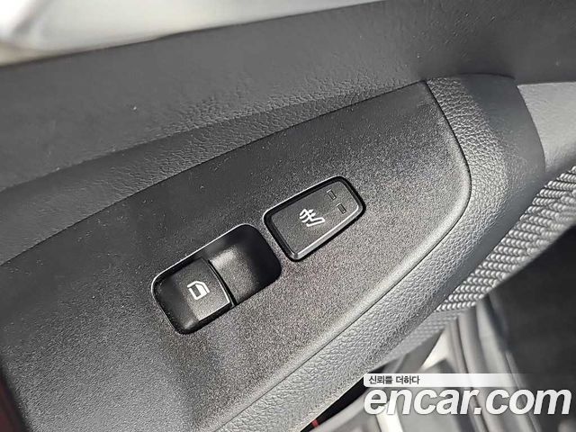 Kia Seltos Gasoline 1.6 Turbo 2WD Prestige 2020 — фото 17