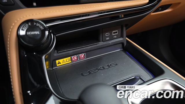 Lexus NX350h (II) Luxury 2025 — фото 31
