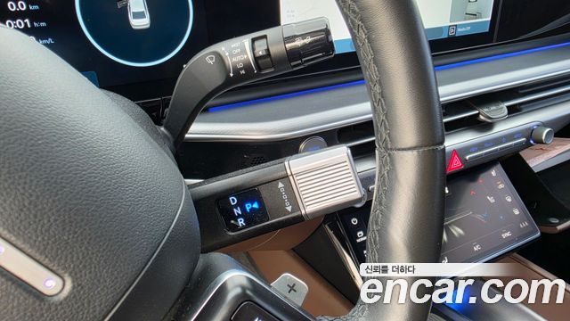 Hyundai Grandeur (GN7) 2,5 Gasoline 2WD Exclusive 2023 — фото 9