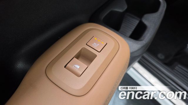 Hyundai Santa Fe (MX5) HEV 1.6 2WD Calligraphy 2024 — фото 31