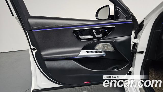 Mercedes-Benz E-Class (W214) E300 4MATIC AMG Line 2024 — фото 24