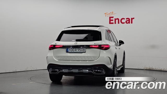 Mercedes-Benz GLC-Class (X254) GLC300 4MATIC AMG Line 2023 — фото 4