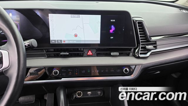 Kia Sportage (V) Diesel 2.0 4WD Prestige 2023 — фото 13