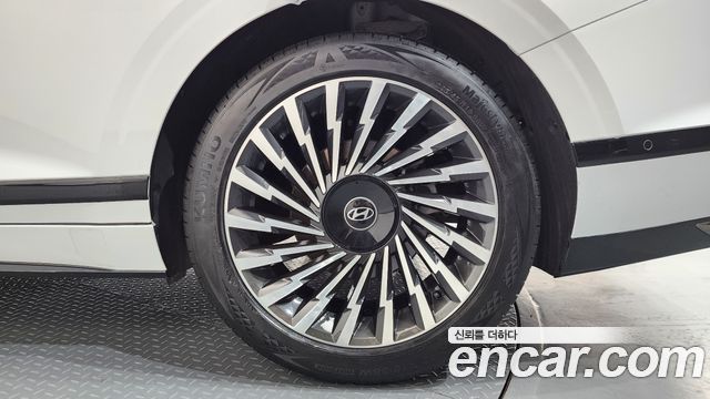 Hyundai Grandeur Hybrid (GN7) Calligraphy 2025 — фото 21