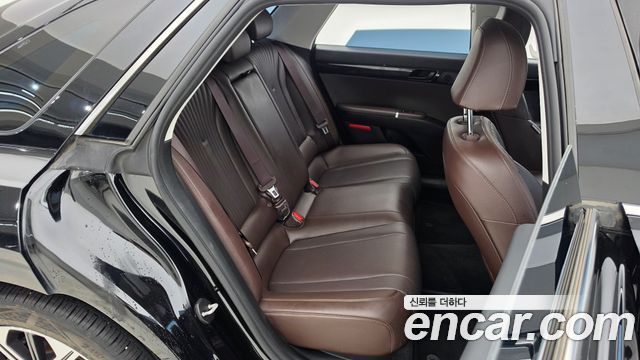 Hyundai Grandeur (GN7) 2,5 Gasoline 2WD Premium 2023 — фото 11