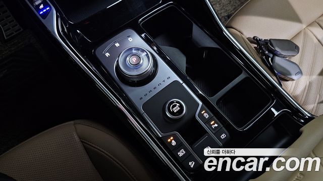 Kia Sorento (IV) Gasoline 2.5T 2WD Signature 2024 — фото 9