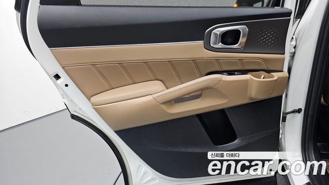 Kia Sorento (IV) Gasoline 2.5T 2WD Signature 2024 — фото 25