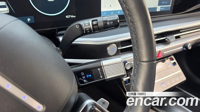 Hyundai Grandeur (GN7) 3.5 Gasoline 2WD Premium 2023 — фото 9