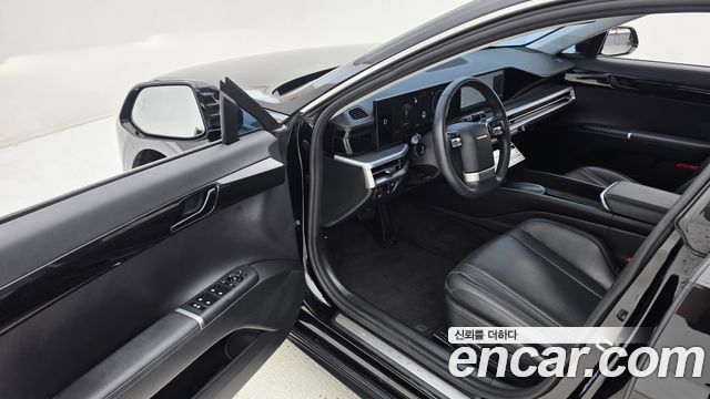 Hyundai Grandeur (GN7) 3.5 Gasoline 2WD Premium 2023 — фото 10