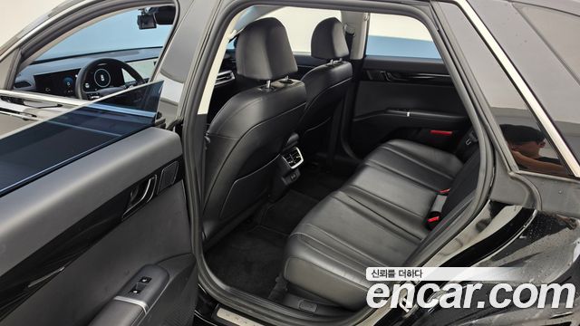 Hyundai Grandeur (GN7) 3.5 Gasoline 2WD Premium 2023 — фото 12