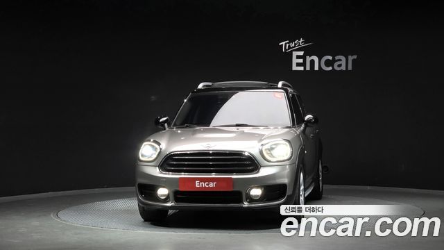 MINI Cooper D Countryman Standard 2nd 2017 — фото 3
