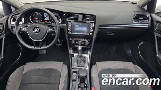 Volkswagen Golf (VII) 2.0 TDI 2015 — фото 7