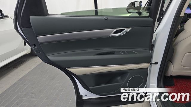Genesis GV80 2.5T Gasoline AWD 2025 — фото 25