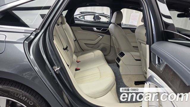 Audi A6 (C8) 45 TDI Quattro Premium 2020 — фото 12