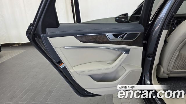 Audi A6 (C8) 45 TDI Quattro Premium 2020 — фото 25