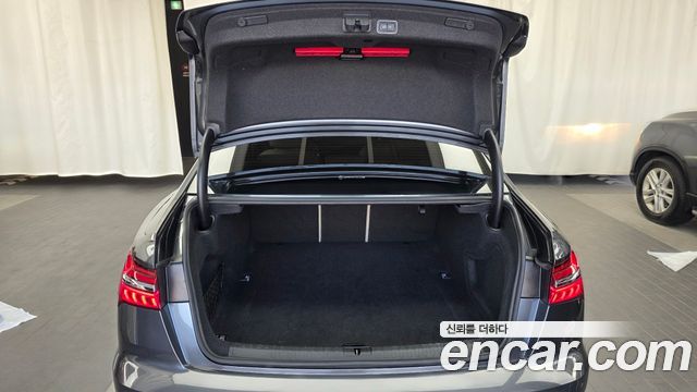 Audi A6 (C8) 45 TDI Quattro Premium 2020 — фото 36