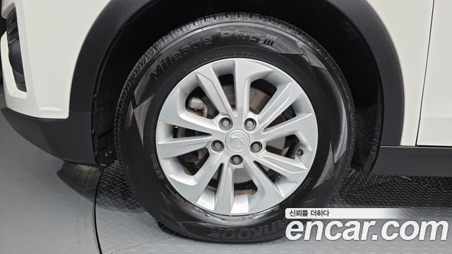 KG Mobility (SsangYong) Very New Tivoli Gasoline 1.5 2WD V3 2020 — фото 5