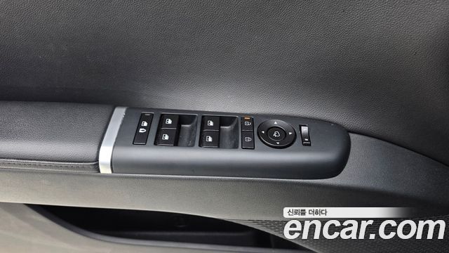 Hyundai Grandeur Hybrid (GN7) Premium 2023 — фото 17