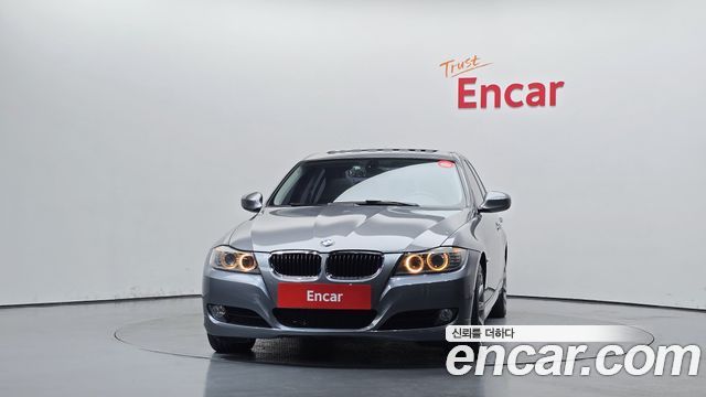 BMW 3 Series (E90) 320i Sedan CP 2011 — фото 3