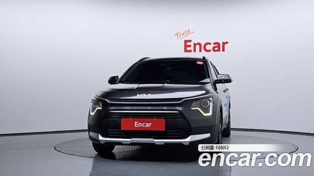 Kia Niro Prestige 2024 — фото 3
