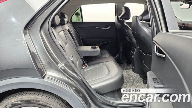 Kia Niro Prestige 2024 — фото 11