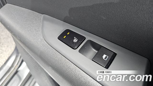 Kia Niro Prestige 2024 — фото 28