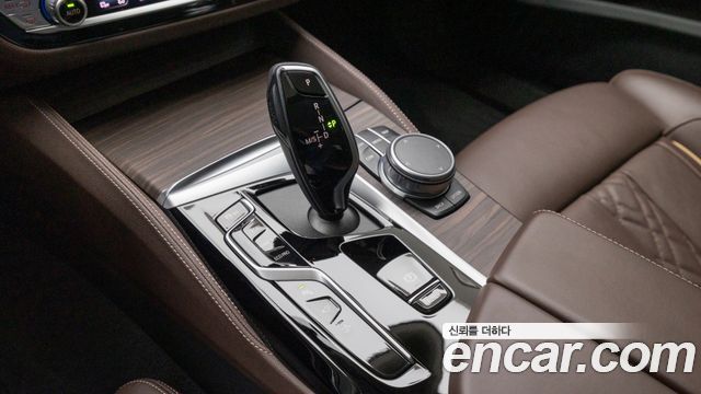BMW 6 Series GT (G32) 630i xDrive Luxury 2021 — фото 9