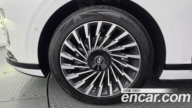 Hyundai Grandeur Hybrid (GN7) Calligraphy 2025 — фото 5