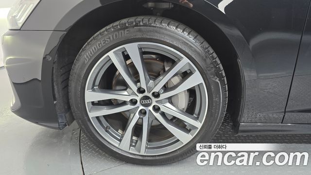 Audi A6 (C8) 45 TFSI Quattro Premium 2023 — фото 5