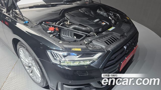 Audi A8 (D5) 55 TFSI Quattro LWB 2021 — фото 6