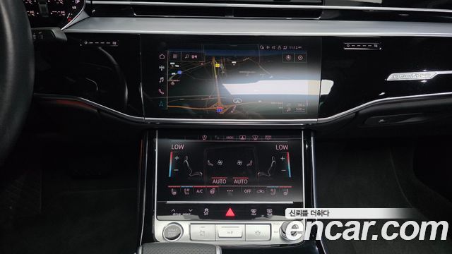 Audi A8 (D5) 55 TFSI Quattro LWB 2021 — фото 17