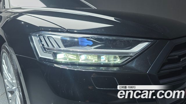 Audi A8 (D5) 55 TFSI Quattro LWB 2021 — фото 28