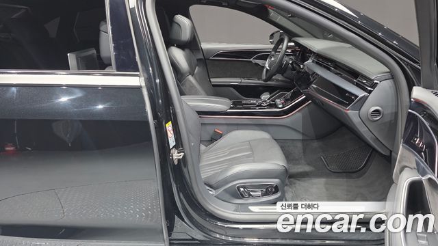 Audi A8 (D5) 55 TFSI Quattro LWB 2021 — фото 32