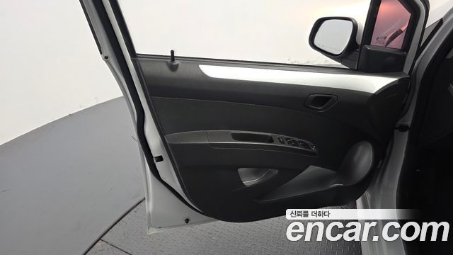Chevrolet Spark LT Standard 2015 — фото 24