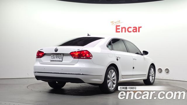 Volkswagen Passat 1.8 TSI B7 2015 — фото 2