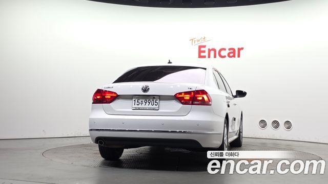 Volkswagen Passat 1.8 TSI B7 2015 — фото 4