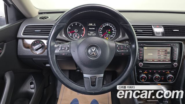 Volkswagen Passat 1.8 TSI B7 2015 — фото 14