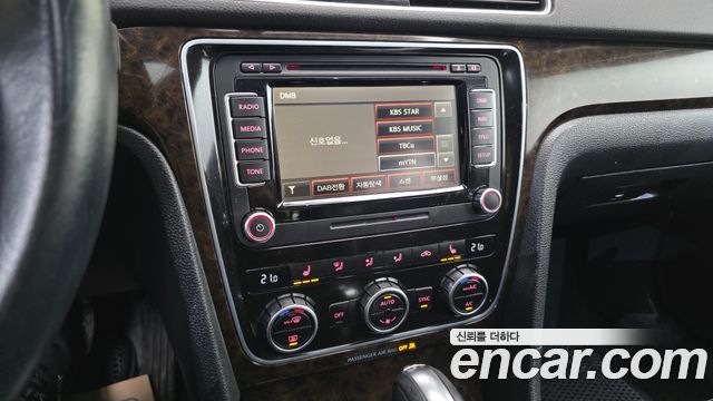 Volkswagen Passat 1.8 TSI B7 2015 — фото 16