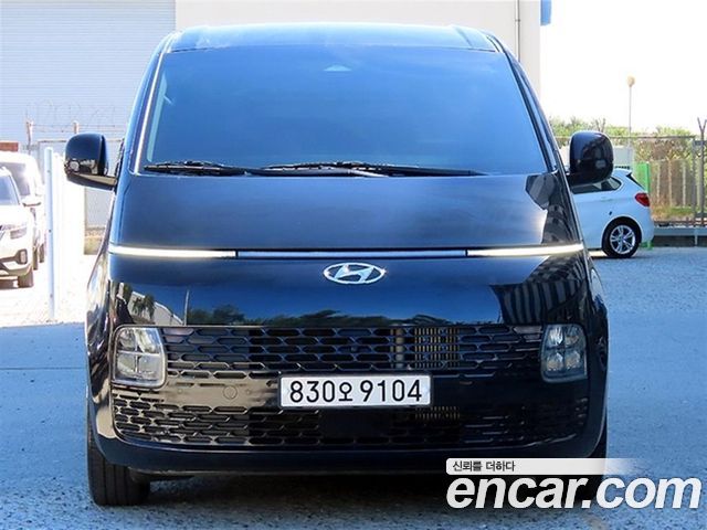 Hyundai Staria Cargo 3-Seater Modern 2023 — фото 1