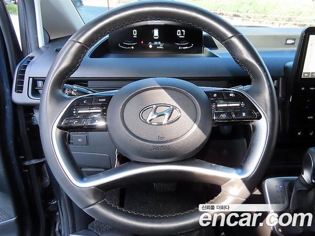 Hyundai Staria Cargo 3-Seater Modern 2023 — фото 8